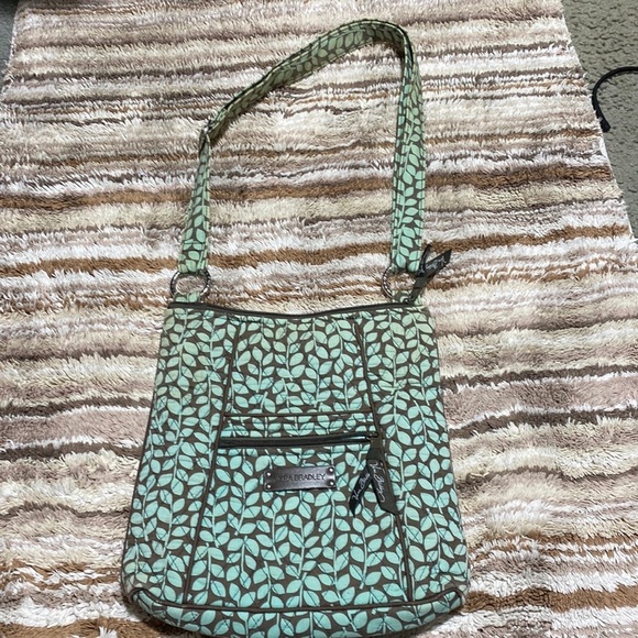 Vera Bradley Handbags - Vera Bradley Crossbody Hipster Shower Vines​​​